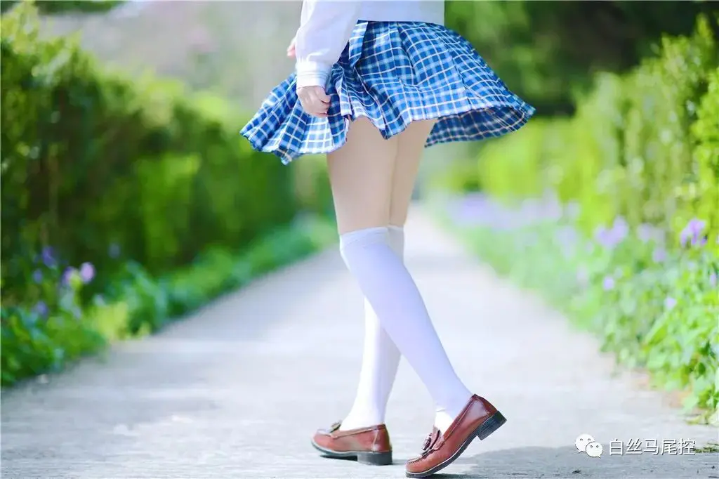 JK制服套图：蓝裙白袜大长腿（二）插图7