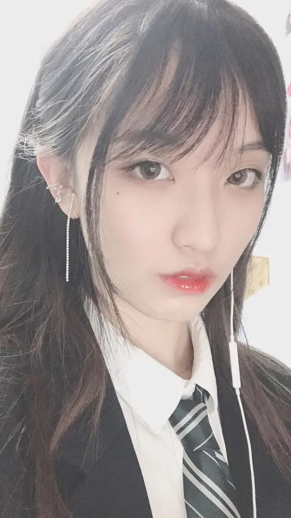 动能学院汉服女神,夏日游园的JK风情插图13 动能学院汉服女神,夏日游园的JK风情插图13