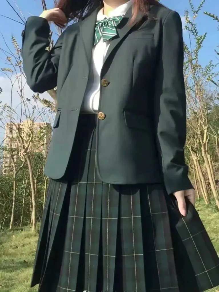 BM女孩、JK女孩、Lolita女孩,你是哪种女孩?插图4 BM女孩、JK女孩、Lolita女孩,你是哪种女孩?插图4